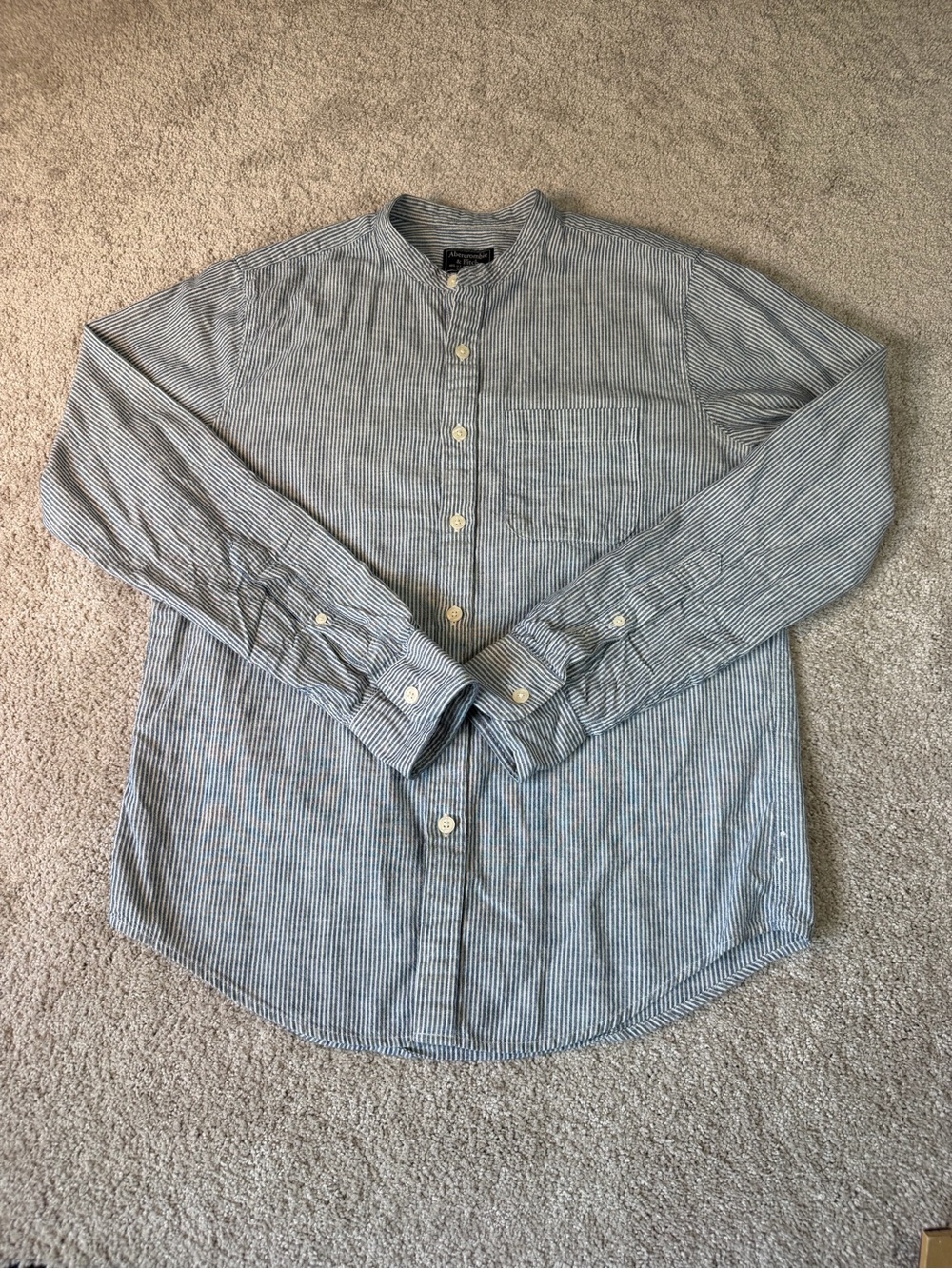 Abercrombie & Fitch Women’s M Blue White Striped Button Down Shirt 100% Cotton